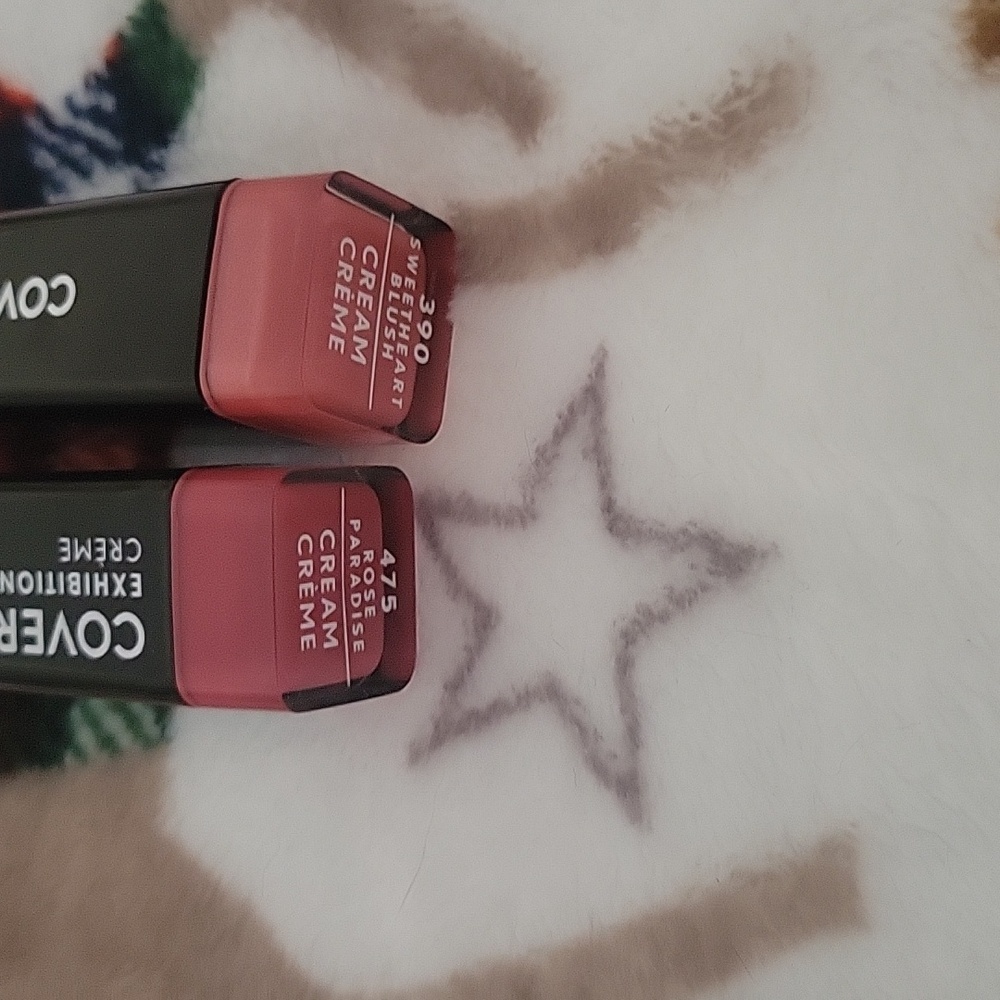 Makeup bundle - Picture 3 of 4